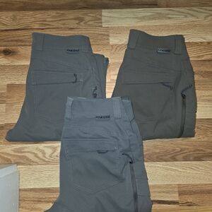 KUIU Womens Cargo Pants in Dark Gray